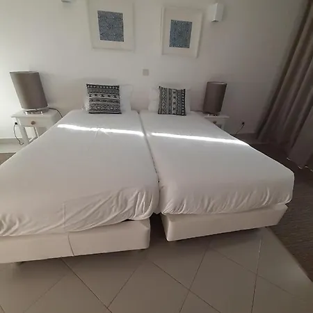 아파트 Luxury Vila Gaivota With Amazing Terrace *